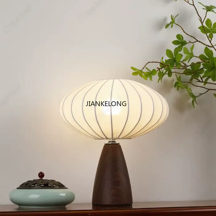 Lampe de bureau nordique