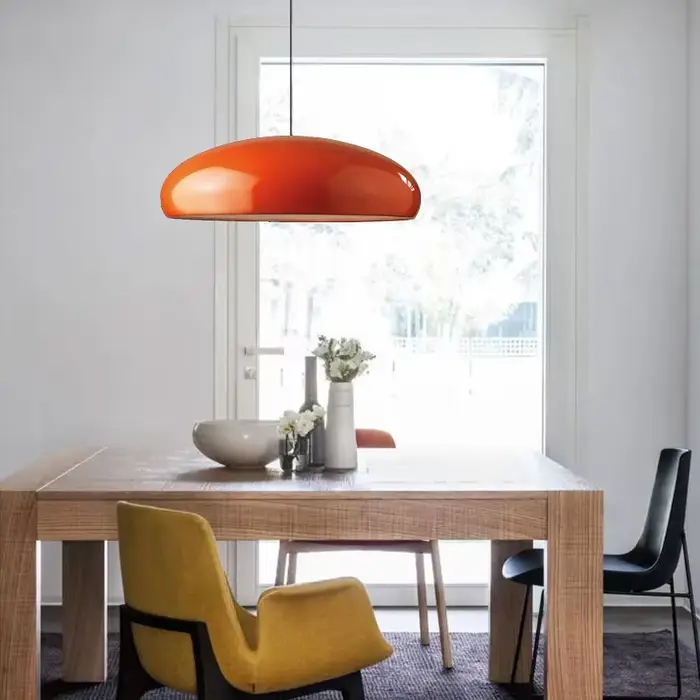 Lampe LED suspendue au design italien